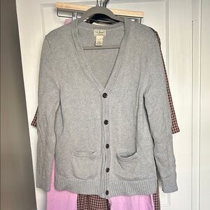 L.L. Bean Women’s Light Gray V-Neck Button Front Cardigan 100% Cotton
